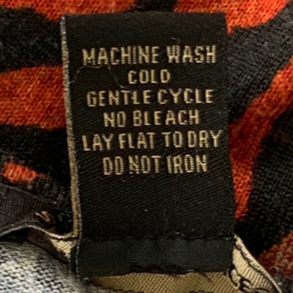 Susan Lawrence Knit Blouse Multicolor Abstract Animal Print Sz M  BOHO #245G - Picture 6 of 6